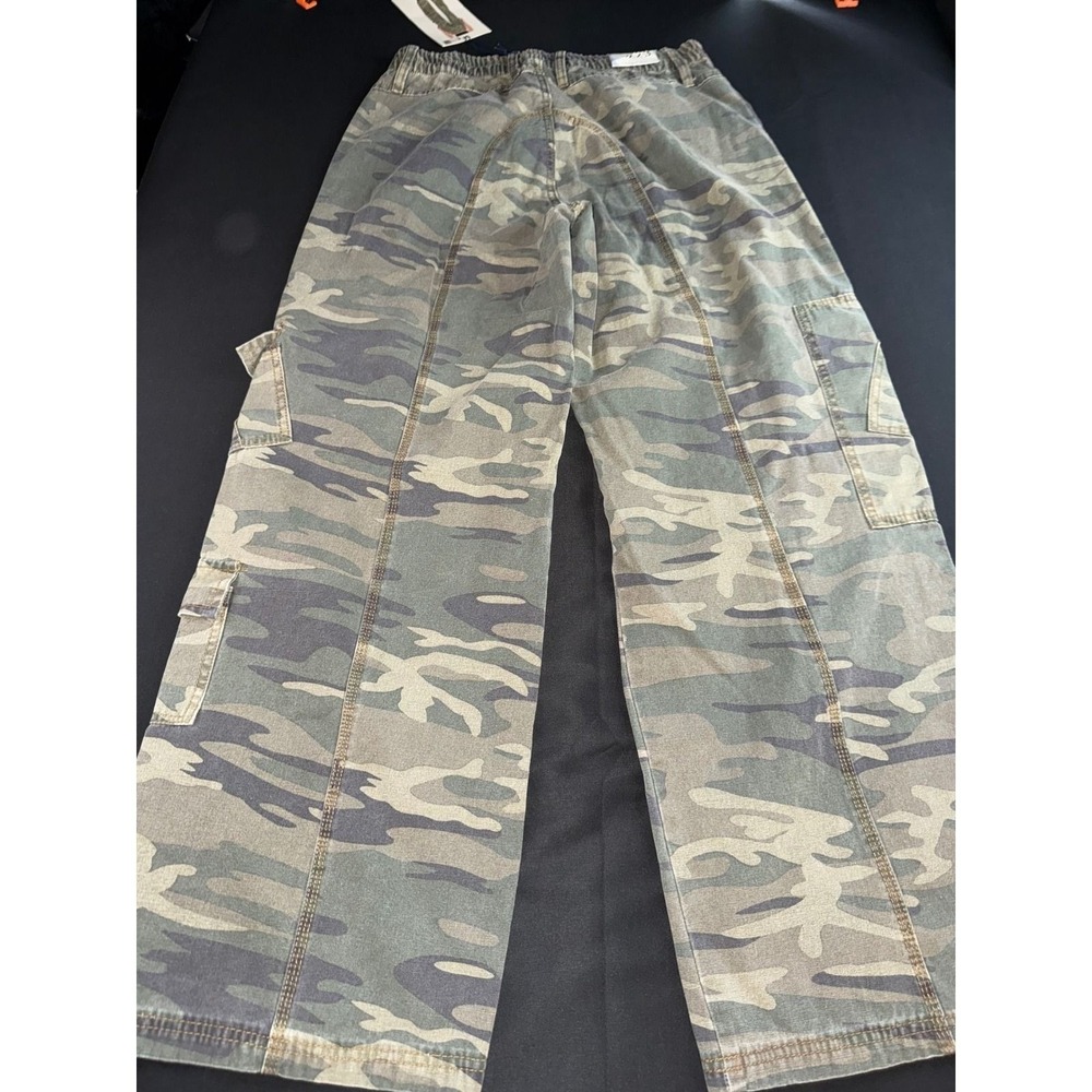 Angel Kiss Camo Cargo Pants Women's Size 9/29 NWT Wide Leg Utility Pants - Picture 8 of 8
